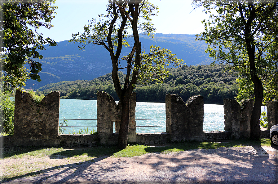 foto Castel Toblino